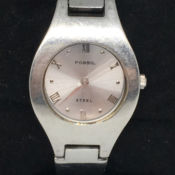 Women’s Fossil Steel Watch (FS 2560) - Picture 2 of 5